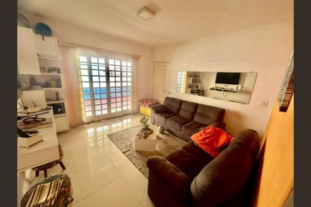 Casa à venda com 125m², 4 quartos e 3 vagas Casa à venda com 125m², 4 quartos e 3 vagasFoto 05