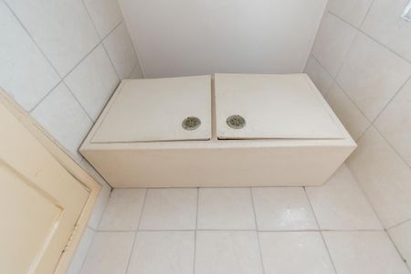 Apartamento para alugar com 42m², 1 quarto e sem vagaBanheiro