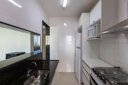 Apartamento à venda com 72m², 2 quartos e 2 vagas Apartamento à venda com 72m², 2 quartos e 2 vagasCozinha