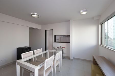 Apartamento à venda com 72m², 2 quartos e 2 vagas Apartamento à venda com 72m², 2 quartos e 2 vagasSala de Jantar