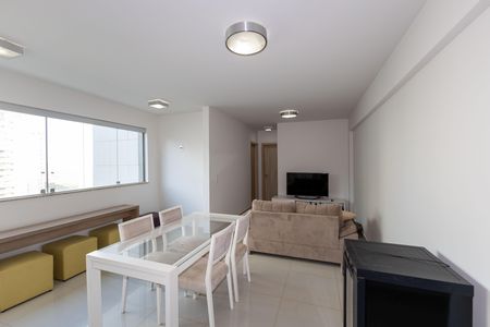 Apartamento à venda com 72m², 2 quartos e 2 vagas Apartamento à venda com 72m², 2 quartos e 2 vagasSala de Jantar