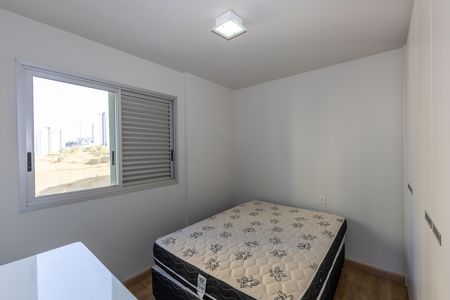 Apartamento à venda com 72m², 2 quartos e 2 vagas Apartamento à venda com 72m², 2 quartos e 2 vagasQuarto