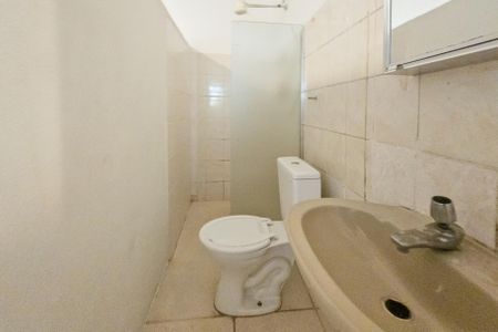 Casa para alugar com 18m², 1 quarto e sem vaga Casa para alugar com 18m², 1 quarto e sem vagaBanheiro
