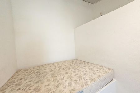 Casa para alugar com 18m², 1 quarto e sem vaga Casa para alugar com 18m², 1 quarto e sem vagaQuarto