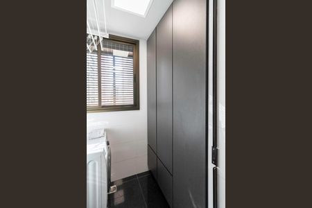 Apartamento à venda com 64m², 2 quartos e 2 vagas Apartamento à venda com 64m², 2 quartos e 2 vagasÁrea de serviço