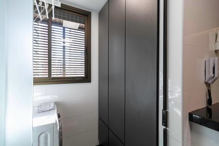 Apartamento à venda com 64m², 2 quartos e 2 vagas Apartamento à venda com 64m², 2 quartos e 2 vagasÁrea de serviço