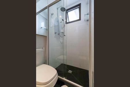 Apartamento à venda com 64m², 2 quartos e 2 vagas Apartamento à venda com 64m², 2 quartos e 2 vagasBanheiro social