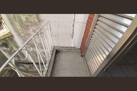 Casa para alugar com 125m², 4 quartos e 2 vagasSacada do Quarto 3