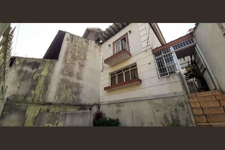 Casa para alugar com 125m², 4 quartos e 2 vagasFachada