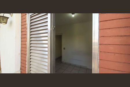 Casa para alugar com 125m², 4 quartos e 2 vagasSacada do Quarto 3