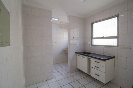 Apartamento para alugar com 55m², 2 quartos e 1 vaga Apartamento para alugar com 55m², 2 quartos e 1 vagaCozinha