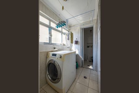 Apartamento à venda com 71m², 2 quartos e sem vagaÁrea de Serviço