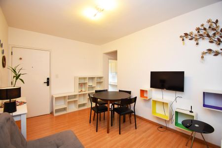 Apartamento à venda com 71m², 2 quartos e sem vaga Apartamento à venda com 71m², 2 quartos e sem vagaSala
