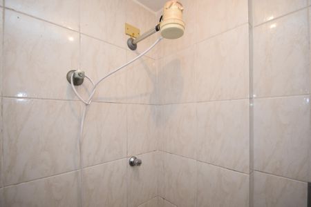 Apartamento à venda com 71m², 2 quartos e sem vaga Apartamento à venda com 71m², 2 quartos e sem vagaBanheiro de serviço