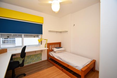 Apartamento à venda com 71m², 2 quartos e sem vaga Apartamento à venda com 71m², 2 quartos e sem vagaSala