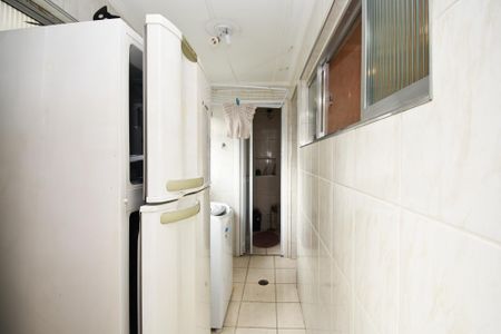 Apartamento à venda com 71m², 2 quartos e sem vaga Apartamento à venda com 71m², 2 quartos e sem vagaCorredor