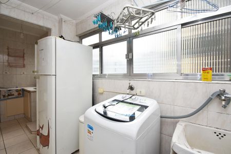 Apartamento à venda com 71m², 2 quartos e sem vaga Apartamento à venda com 71m², 2 quartos e sem vagaÁrea de serviço