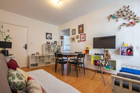 Apartamento à venda com 71m², 2 quartos e sem vagaSala