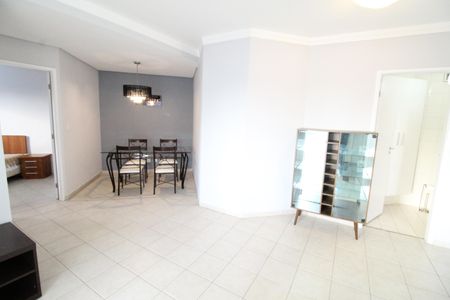 Apartamento para alugar com 67m², 1 quarto e 1 vagaSala
