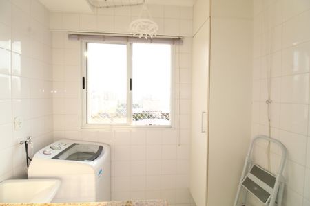 Apartamento para alugar com 67m², 1 quarto e 1 vagaÁrea de Serviço
