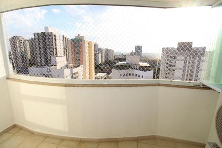 Apartamento para alugar com 67m², 1 quarto e 1 vagavaranda