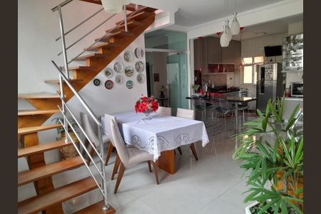 Casa à venda com 396m², 4 quartos e 3 vagas Casa à venda com 396m², 4 quartos e 3 vagasFoto 07