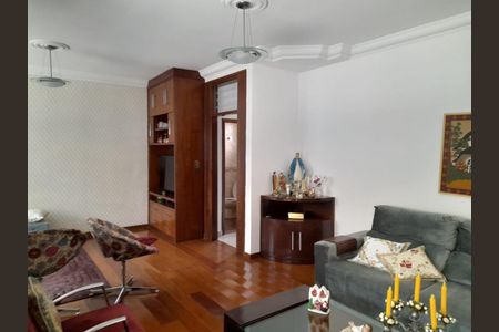 Casa à venda com 396m², 4 quartos e 3 vagas Casa à venda com 396m², 4 quartos e 3 vagasFoto 04