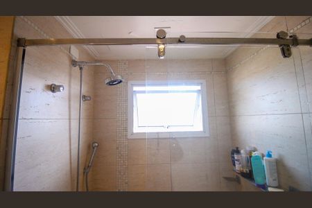 Apartamento para alugar com 107m², 2 quartos e 3 vagas Apartamento para alugar com 107m², 2 quartos e 3 vagasBanheiro da Suíte Master