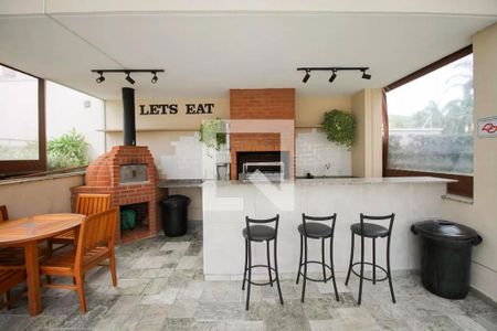 Apartamento para alugar com 107m², 2 quartos e 3 vagas Apartamento para alugar com 107m², 2 quartos e 3 vagasÁrea comum