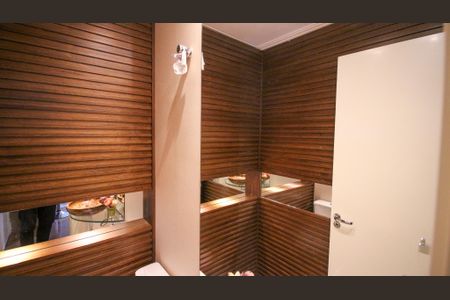 Apartamento para alugar com 107m², 2 quartos e 3 vagas Apartamento para alugar com 107m², 2 quartos e 3 vagasLavabo