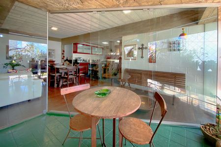 Apartamento à venda com 150m², 2 quartos e 2 vagasVaranda da Sala