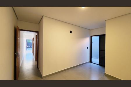 Casa à venda com 125m², 3 quartos e 2 vagasSuíte