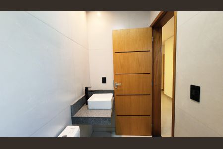 Casa à venda com 125m², 3 quartos e 2 vagasBanheiro da Suíte