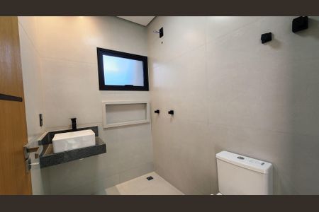 Casa à venda com 125m², 3 quartos e 2 vagasBanheiro