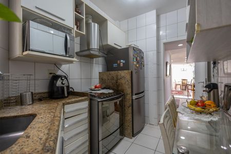 Apartamento à venda com 104m², 2 quartos e 1 vagaCozinha