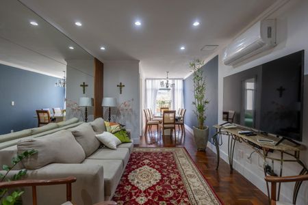 Apartamento à venda com 104m², 2 quartos e 1 vagaSala