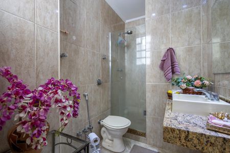 Apartamento à venda com 104m², 2 quartos e 1 vagaBanheiro Social