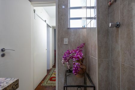 Apartamento à venda com 104m², 2 quartos e 1 vagaBanheiro Social