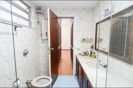 Apartamento à venda com 136m², 3 quartos e 1 vaga Apartamento à venda com 136m², 3 quartos e 1 vagaSuíte Banheiro
