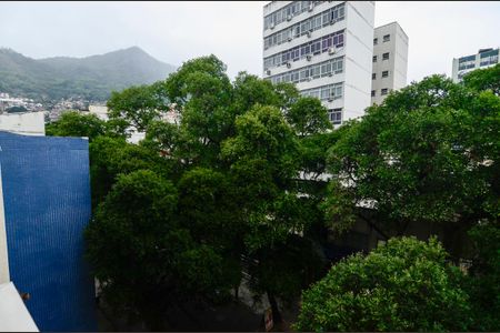 Apartamento à venda com 136m², 3 quartos e 1 vaga Apartamento à venda com 136m², 3 quartos e 1 vagaSacada Vista