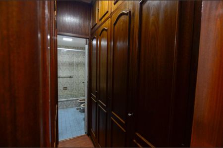 Apartamento à venda com 136m², 3 quartos e 1 vaga Apartamento à venda com 136m², 3 quartos e 1 vagaSuíte