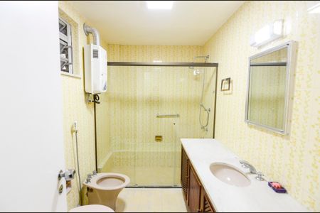 Apartamento à venda com 136m², 3 quartos e 1 vaga Apartamento à venda com 136m², 3 quartos e 1 vagaBanheiro