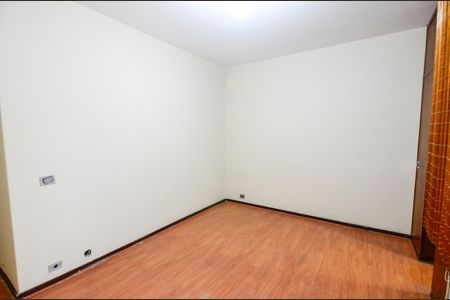 Apartamento à venda com 136m², 3 quartos e 1 vaga Apartamento à venda com 136m², 3 quartos e 1 vagaSuíte