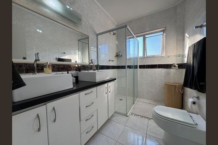 Casa à venda com 264m², 4 quartos e 5 vagas Casa à venda com 264m², 4 quartos e 5 vagasFoto 25