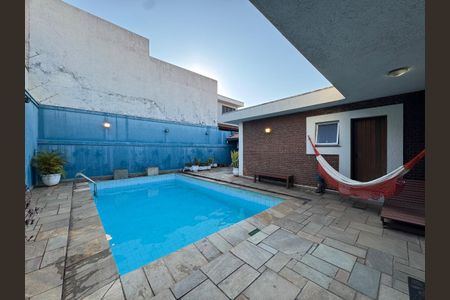 Casa à venda com 264m², 4 quartos e 5 vagas Casa à venda com 264m², 4 quartos e 5 vagasFoto 06