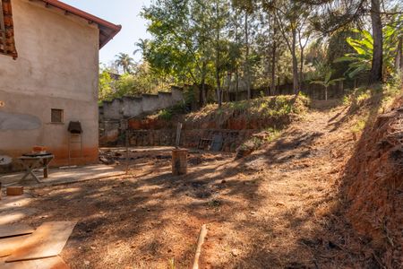 Casa para alugar com 1400m², 4 quartos e 3 vagasQuintal