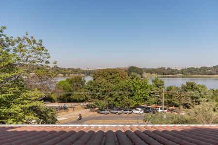 Casa para alugar com 1400m², 4 quartos e 3 vagasSala 2 - Vista