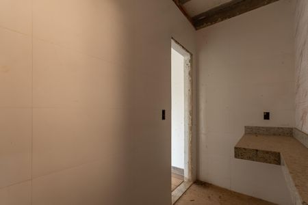 Casa para alugar com 1400m², 4 quartos e 3 vagasBanheiro Suíte 1