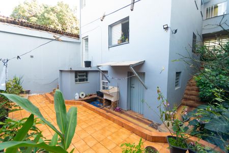 Casa 2 - Quintal de casa à venda com 4 quartos, 240m² em Vila Guarani (zona Sul), São Paulo