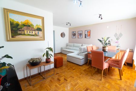 Casa à venda com 4 quartos, 240m² em Vila Guarani (zona Sul), São Paulo